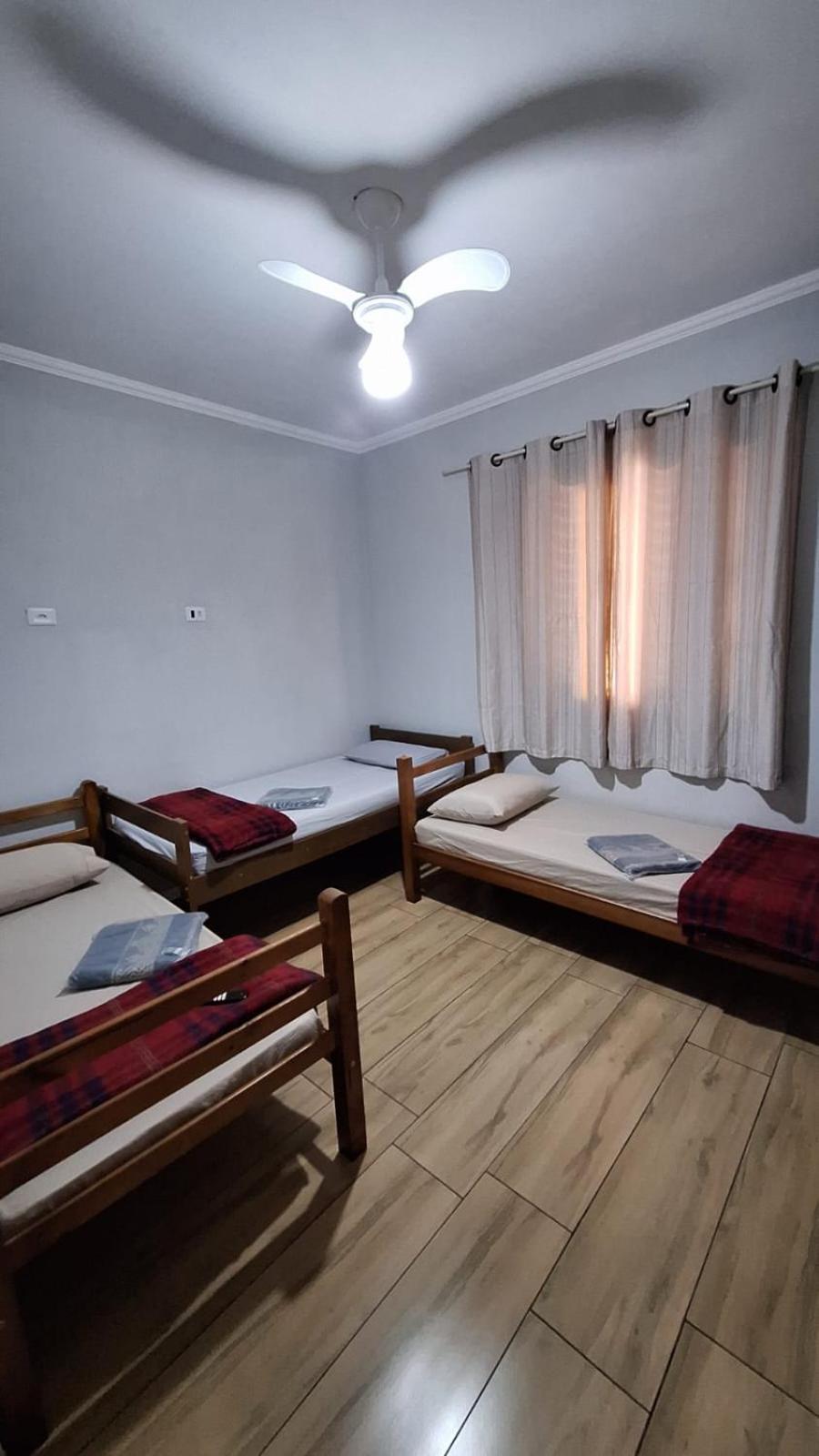 Hostel My House Quartos Perto Do Aeroporto De Гуарульюс Экстерьер фото